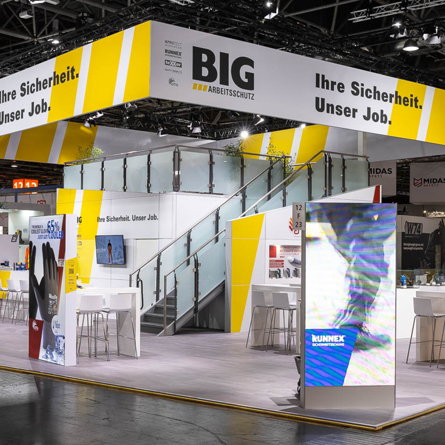 A+A_Düsseldorf_BIG_Tangram_01